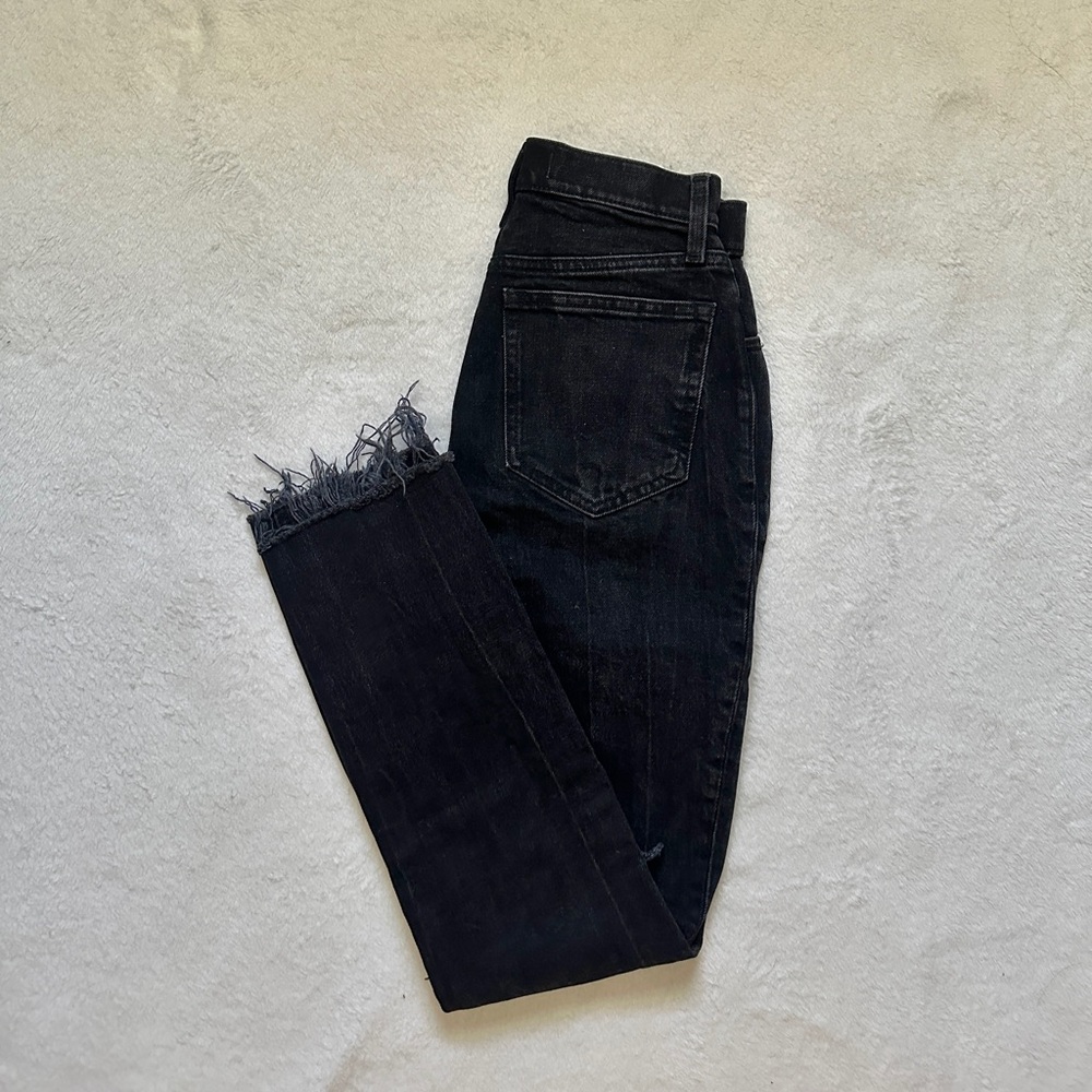 Abercrombie & Fitch High Rise Mom Jean